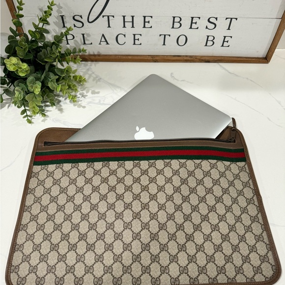 Gucci Handbags - Authentic Vintage Gucci Laptop Sleeve Case Portfolio